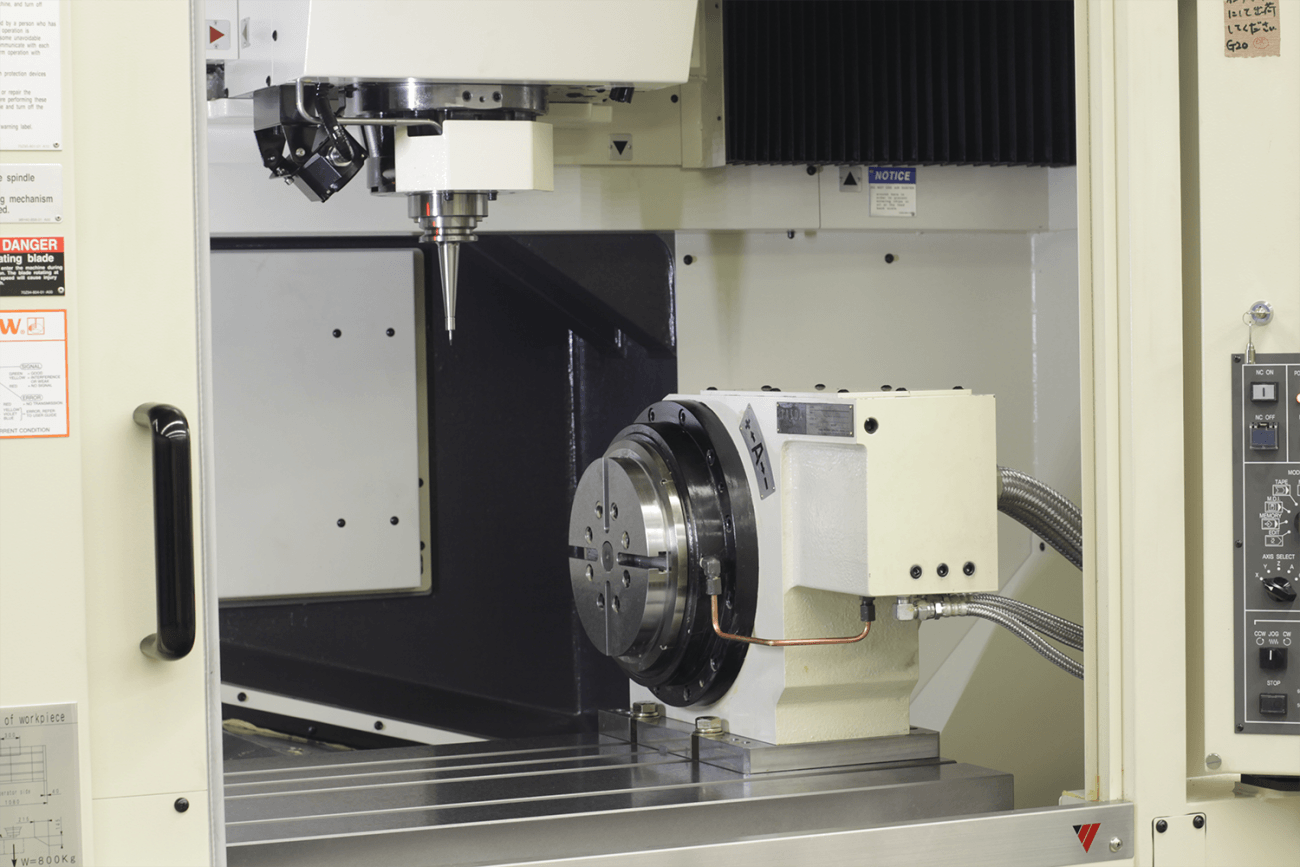 inside view of the Yasda YBM 950V Jig Borer used for cnc machining